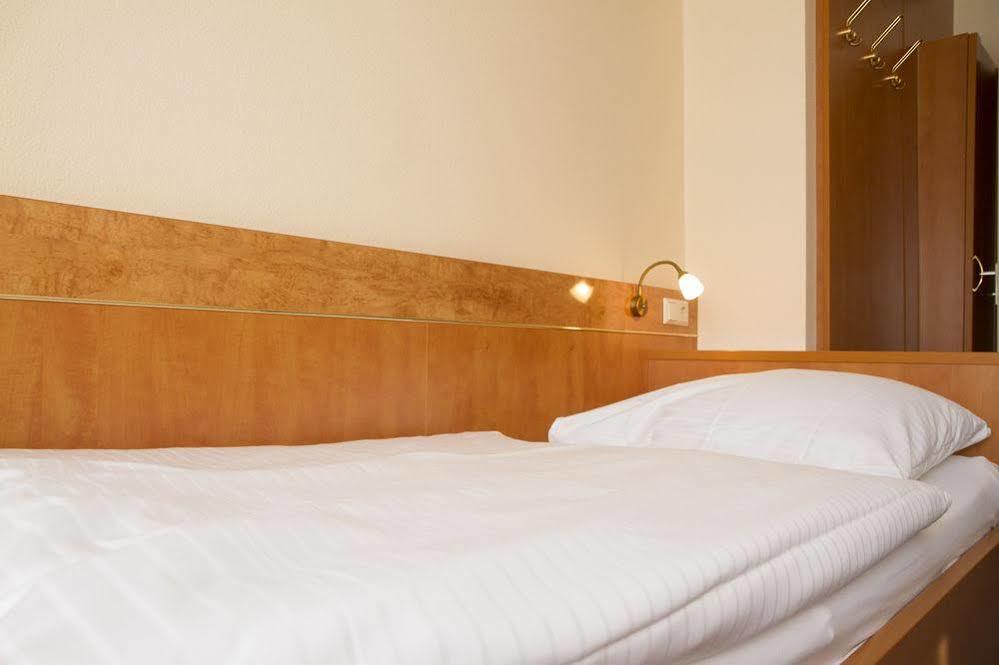 Hotel Europa Pforzheim Eksteriør billede